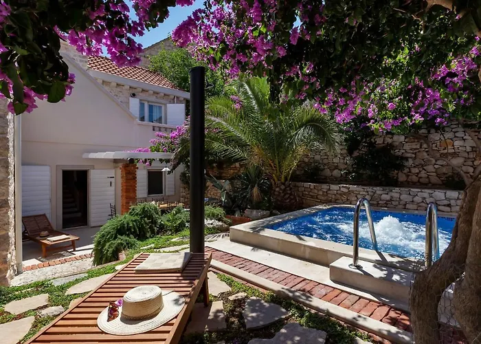 度假居 Marijan By Interhome