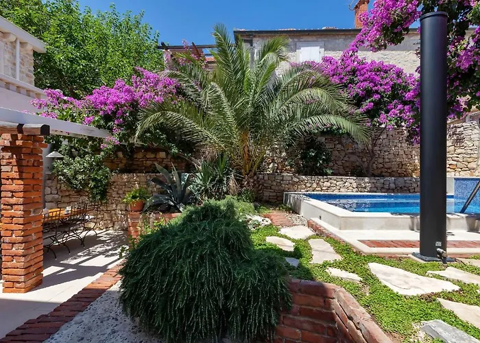 度假居 Marijan By Interhome