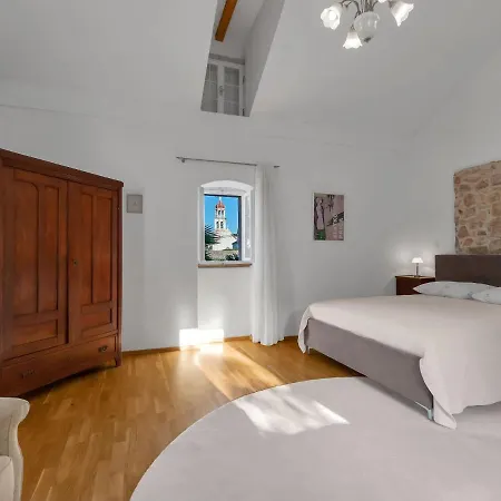 Marijan By Interhome Tatil Evi *