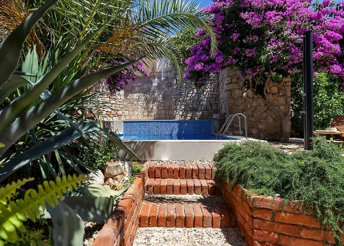 Marijan By Interhome Casa vacanze Sutivan